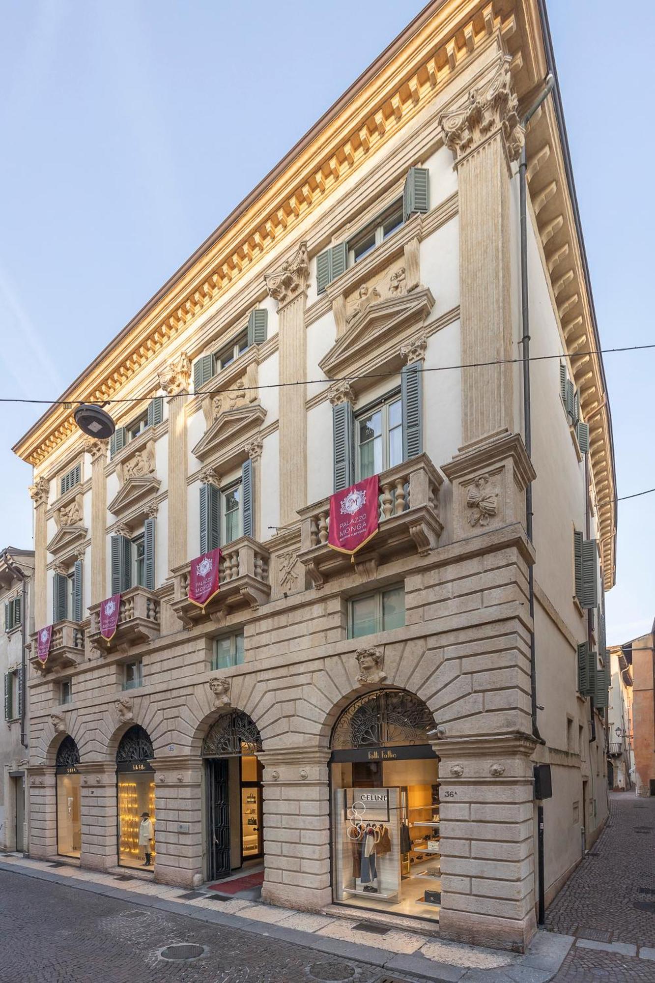 Palazzo Monga Boutique Guesthouse فيرونا المظهر الخارجي الصورة