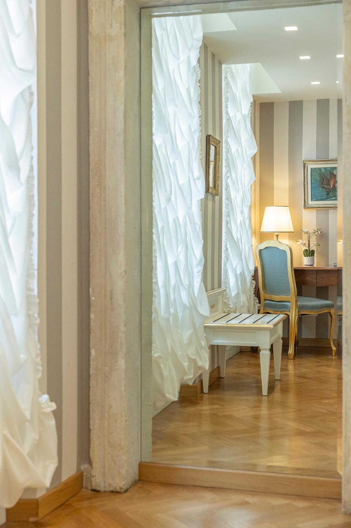 Palazzo Monga Boutique Guesthouse فيرونا المظهر الخارجي الصورة