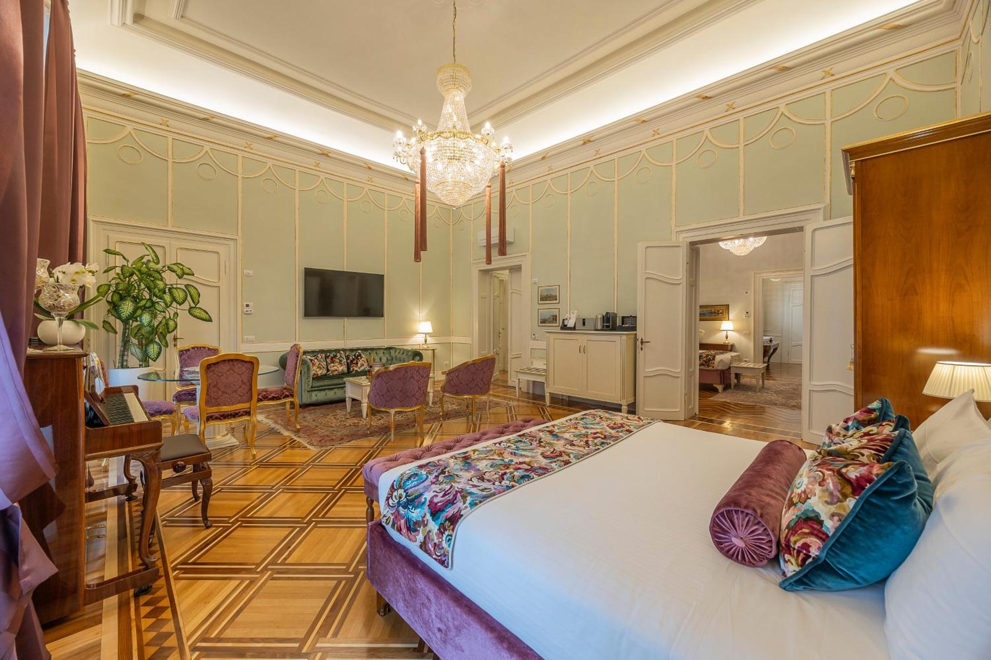 Palazzo Monga Boutique Guesthouse فيرونا المظهر الخارجي الصورة