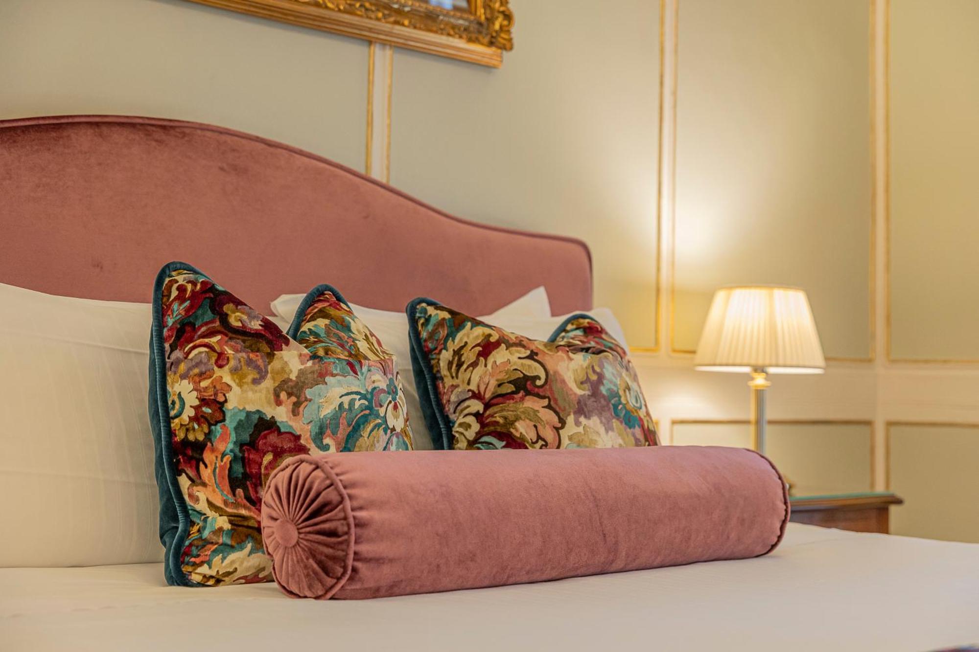 Palazzo Monga Boutique Guesthouse فيرونا المظهر الخارجي الصورة