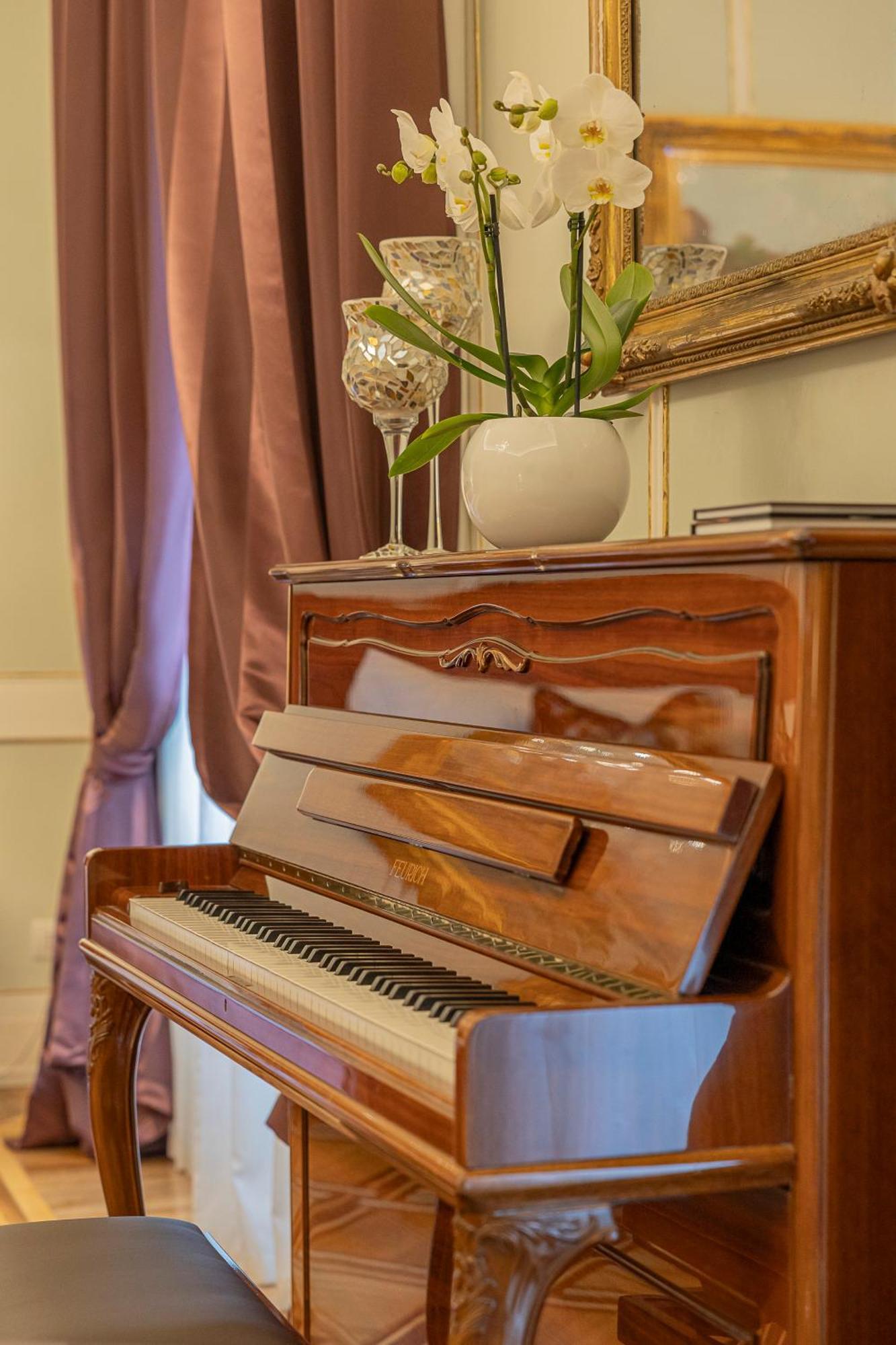 Palazzo Monga Boutique Guesthouse فيرونا المظهر الخارجي الصورة