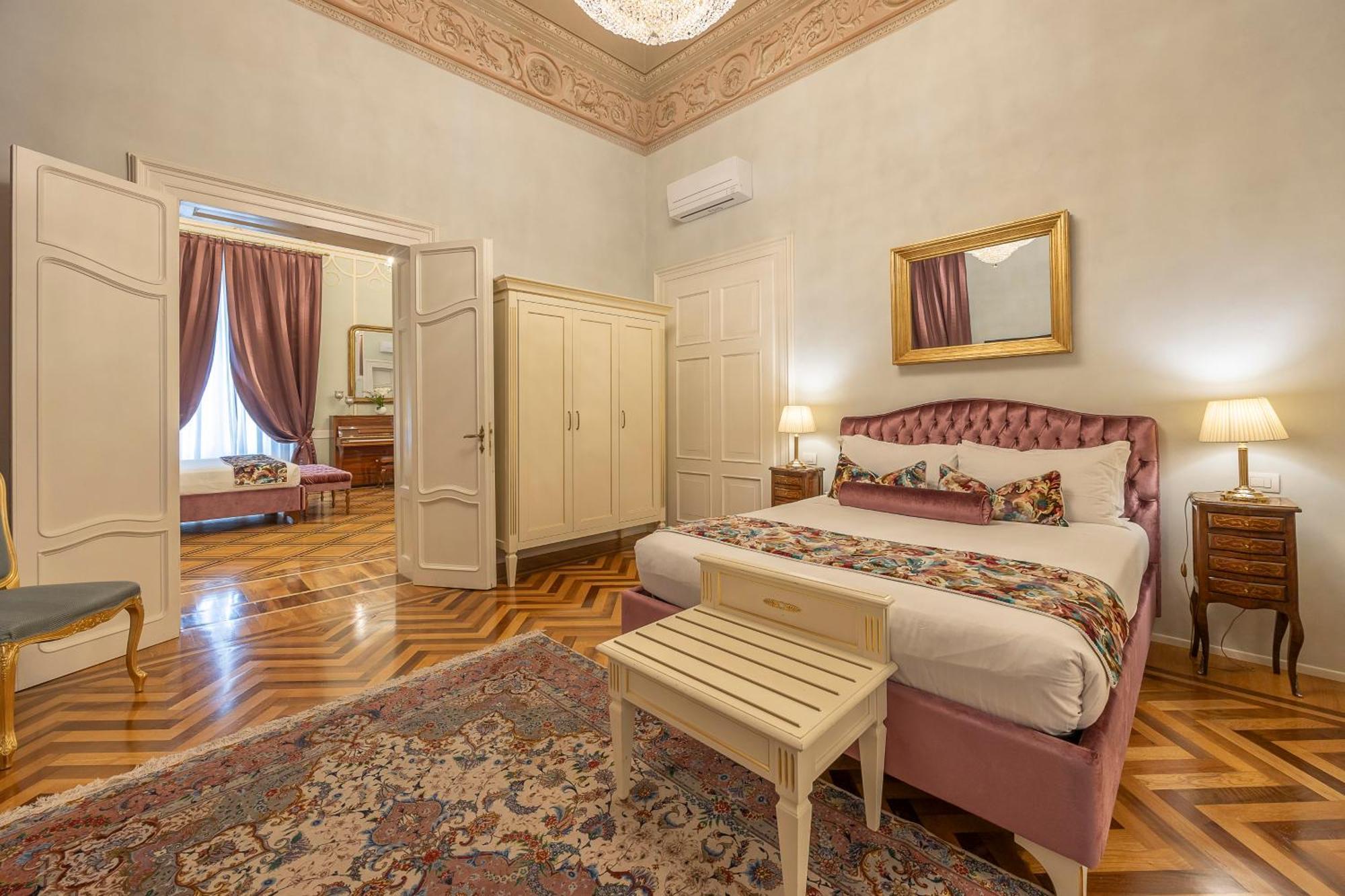Palazzo Monga Boutique Guesthouse فيرونا المظهر الخارجي الصورة